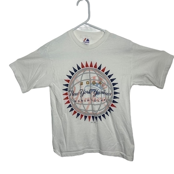2004 New York Yankees T-shirt - Picture 1 of 3